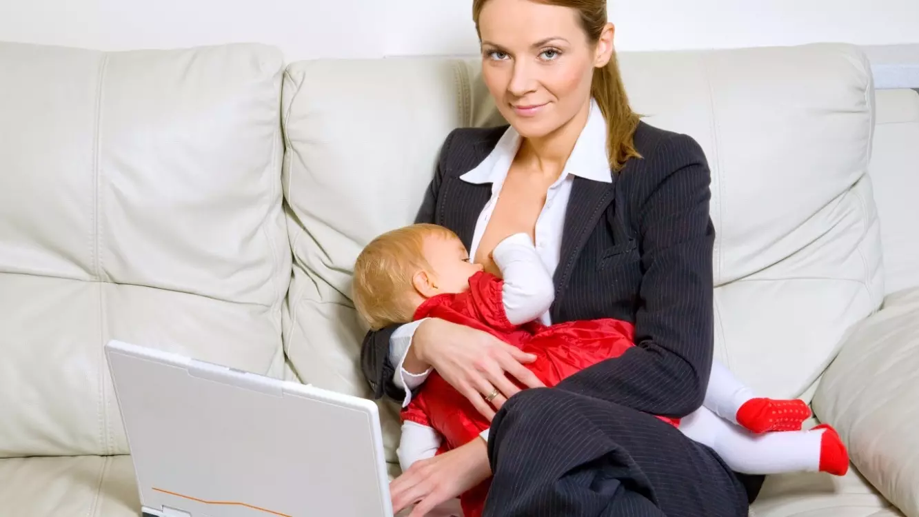 В кадровых агентствах запросы на матерей, находящихся в декретном отпуске, нет