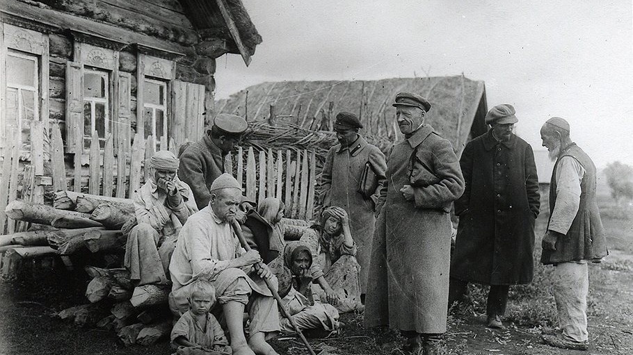 1932 год, СССР. Раскулачивание крестьянской семьи