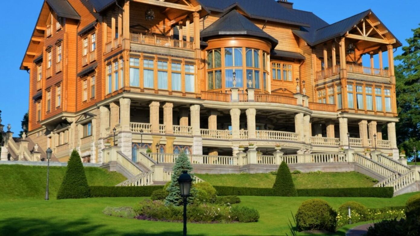 Бывшую резиденцию Виктора Януковича превратят в памятник садово-паркового искусства