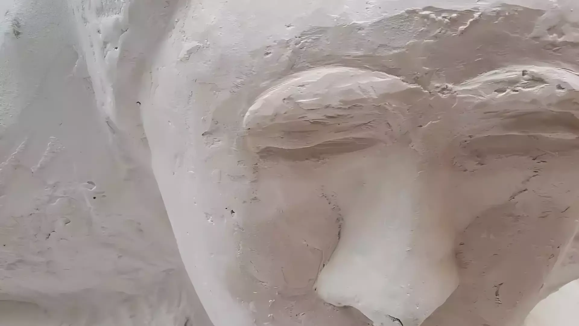 Непонятный шедевр: как в Ставрополье отреставрировали монумент «Скорбящая мать»