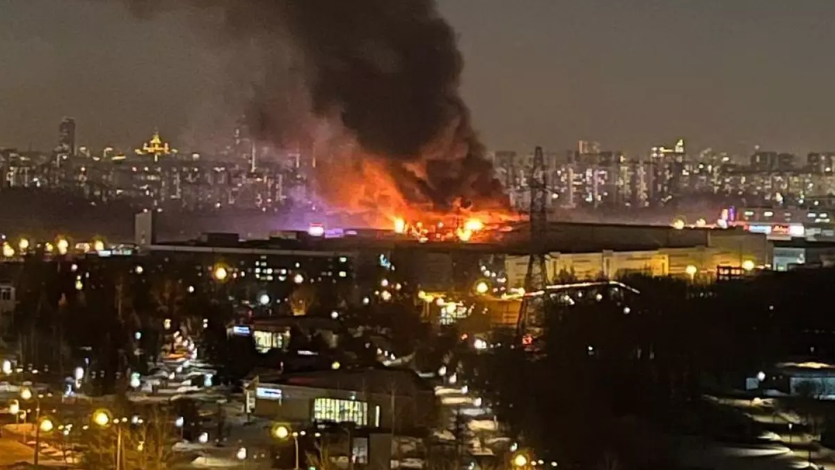 «Крокус Сити Холл» почти полностью сгорел в результате теракта