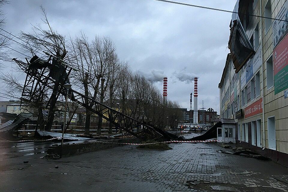 Ураган в Томске: тысячи жителей остались без света