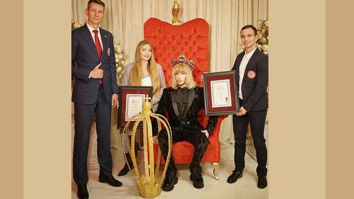 Корона стилиста Зверева попала в Книгу рекордов России