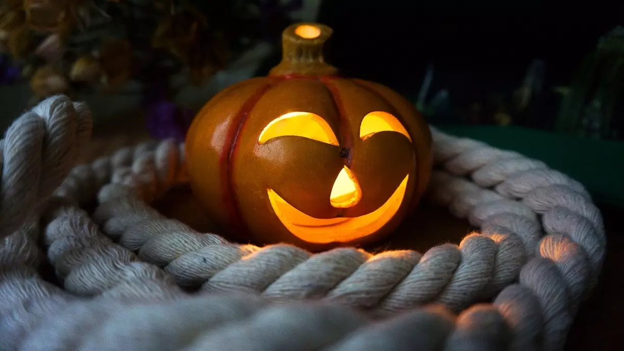В Госдуме предложили импортозаместить Хэллоуин на День жутких сказок и историй
