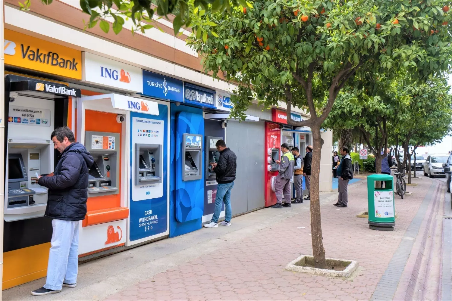 Турецкие банкоматы тоже становятся недоступными для россиян