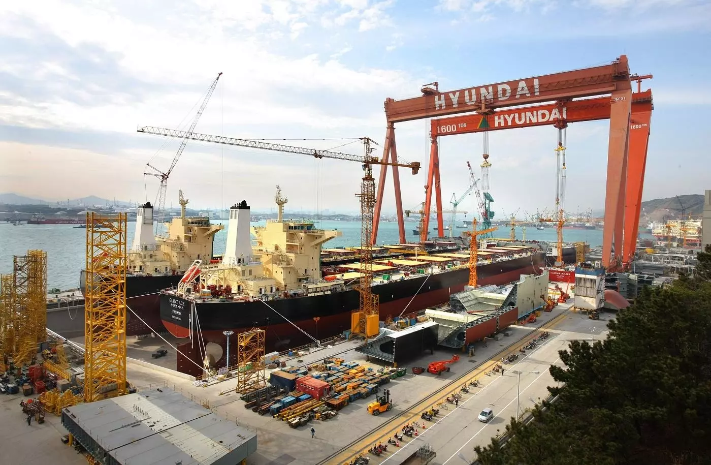 Строительство ледовых танкеров в Южной Корее под большим вопросом