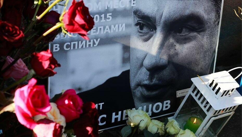 Площадь у российского посольства в Праге переименовали в честь Бориса Немцова