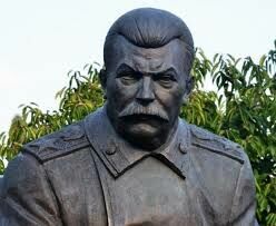 Новосибирские коммунисты установят памятник Сталину