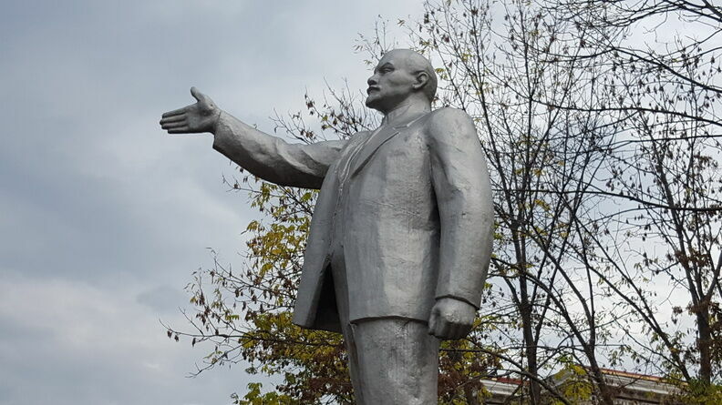 Independent: Финские власти хотят снести памятник Ленину