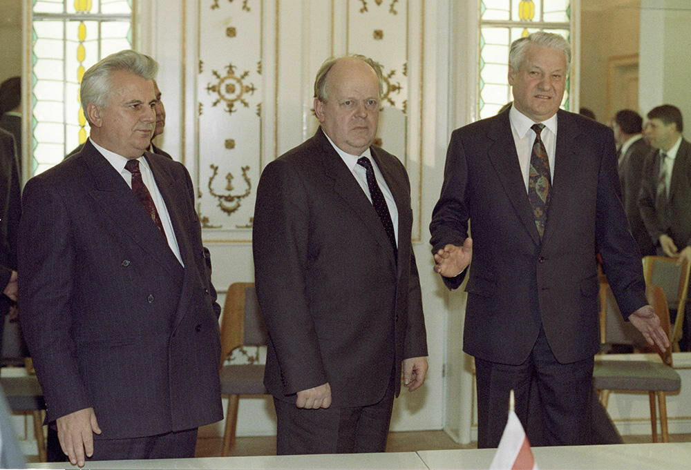 "Сообразили на троих": как подписывали Беловежское соглашение по ликвидации СССР