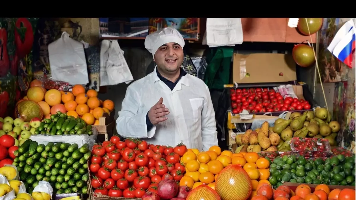 Армянские овощи и фрукты — непременный атрибут любого овощного рынка