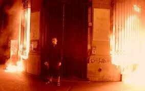 Французский суд отпустил из тюрьмы акциониста Павленского