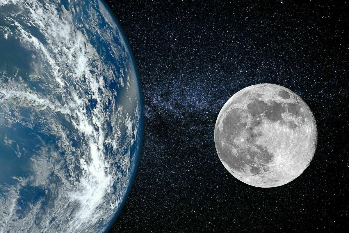 "Роскосмос" потратит 1,7 млрд рублей на проект полета на Луну