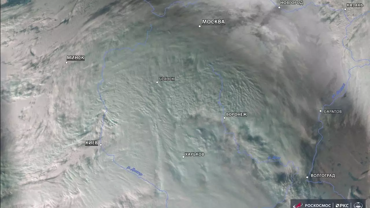 Спутниковый снимок мощного циклона «Ваня».