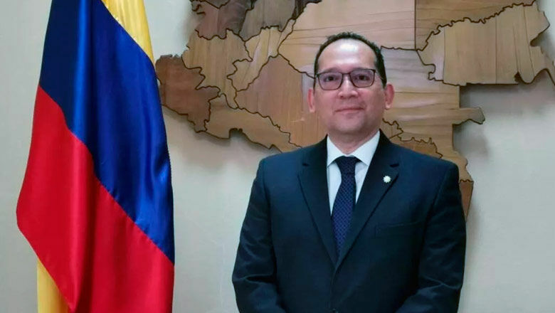 Посол Колумбии Эктор Аренас Нейра