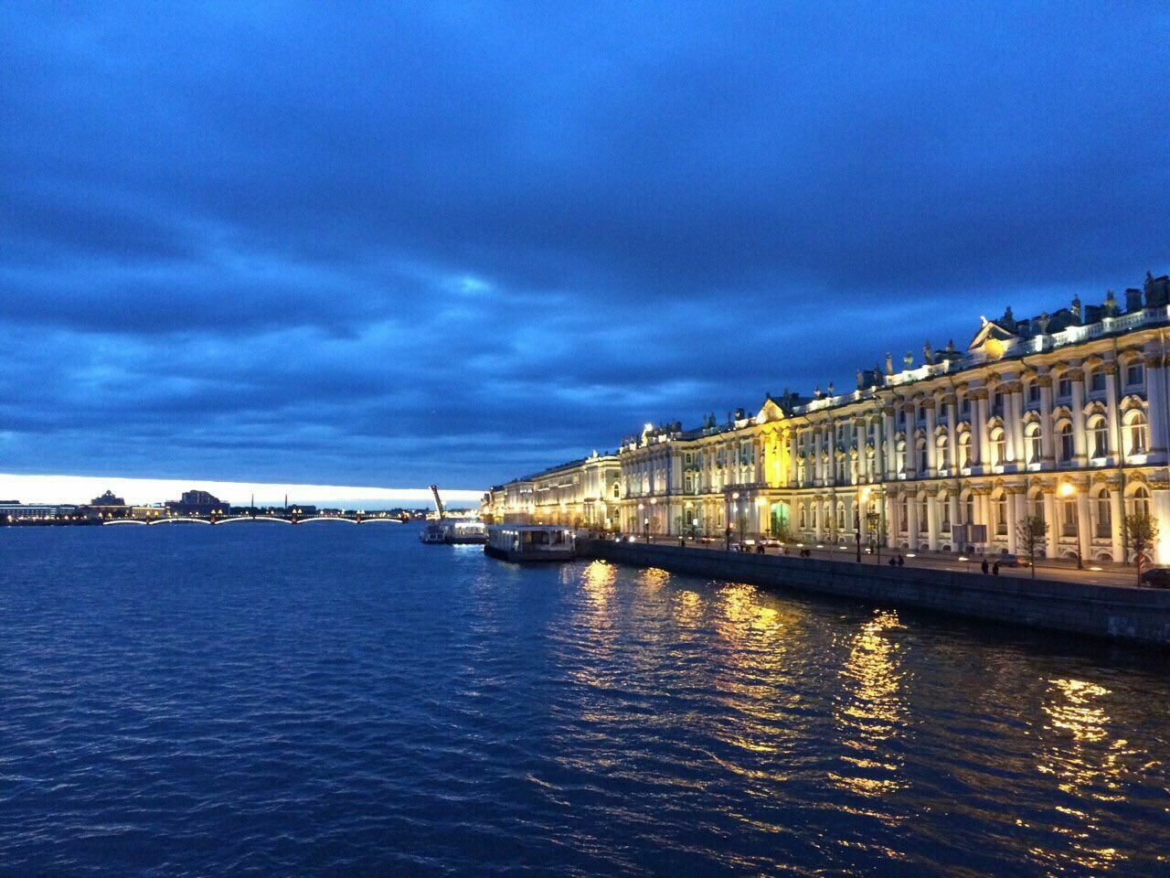 Санкт-Петербург отмечает свое 315-летие