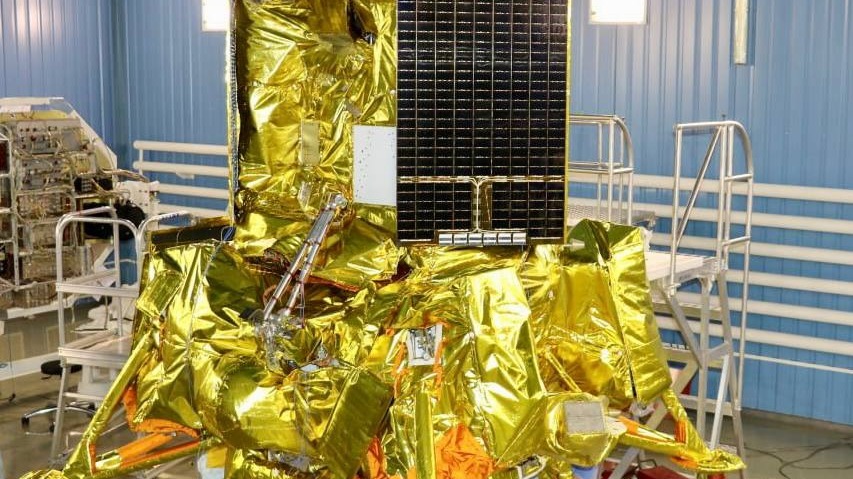 «Роскосмос» пока не подтвердил потерю станции «Луна-25»