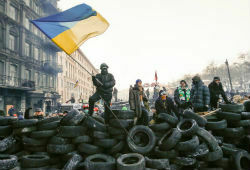 МВД Украины требует освободить захваченных оппозицией милиционеров