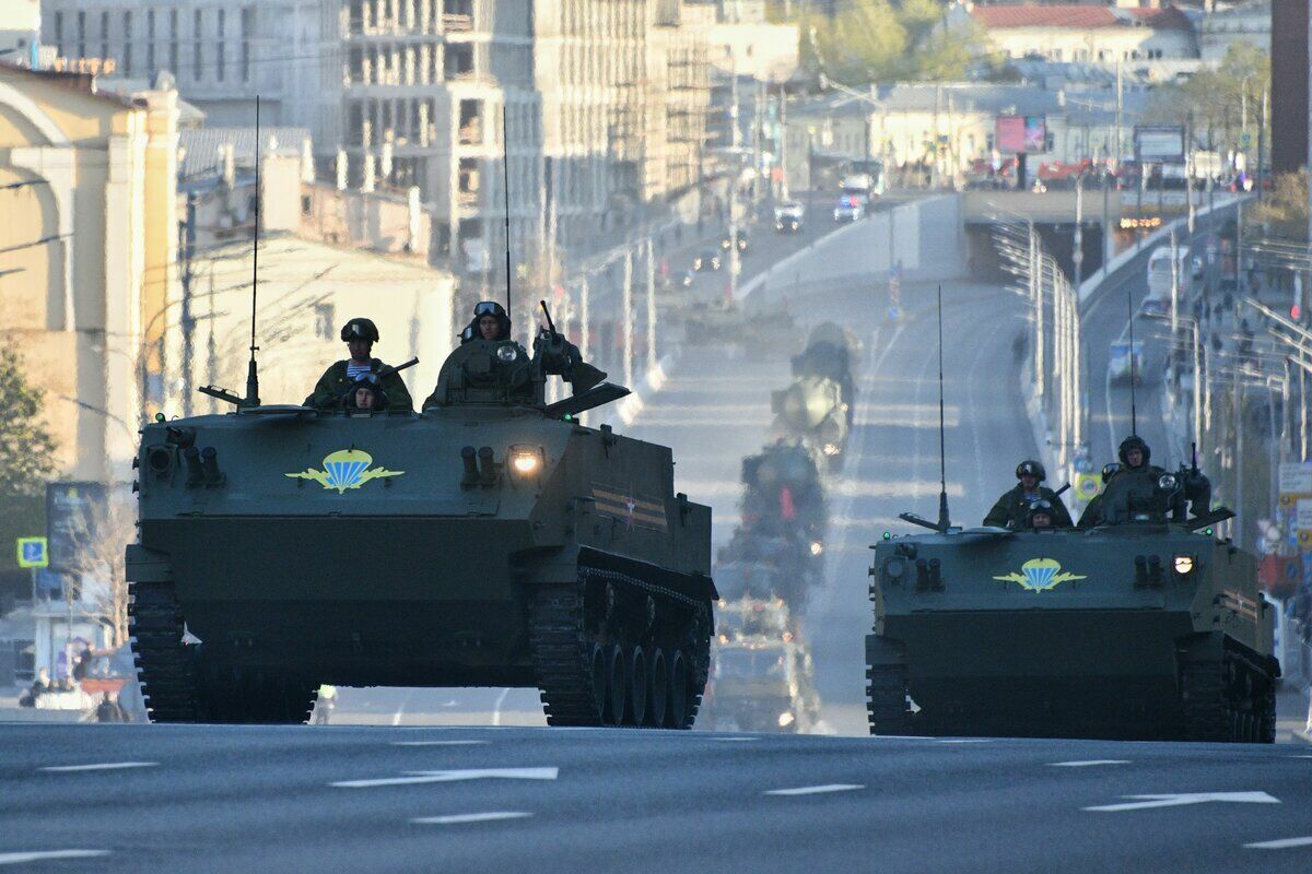 В параде Победы будут участвовать десантники из Донбасса