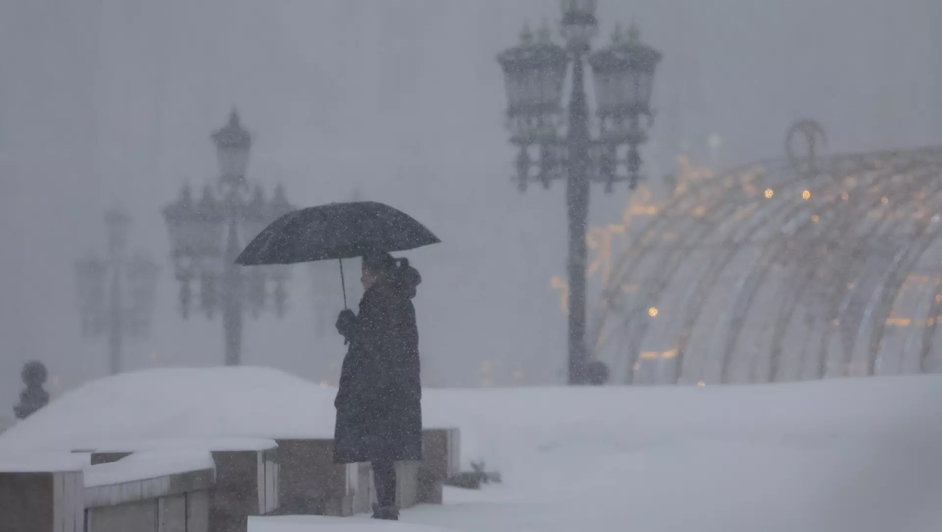 На Москву обрушился мощный снегопад