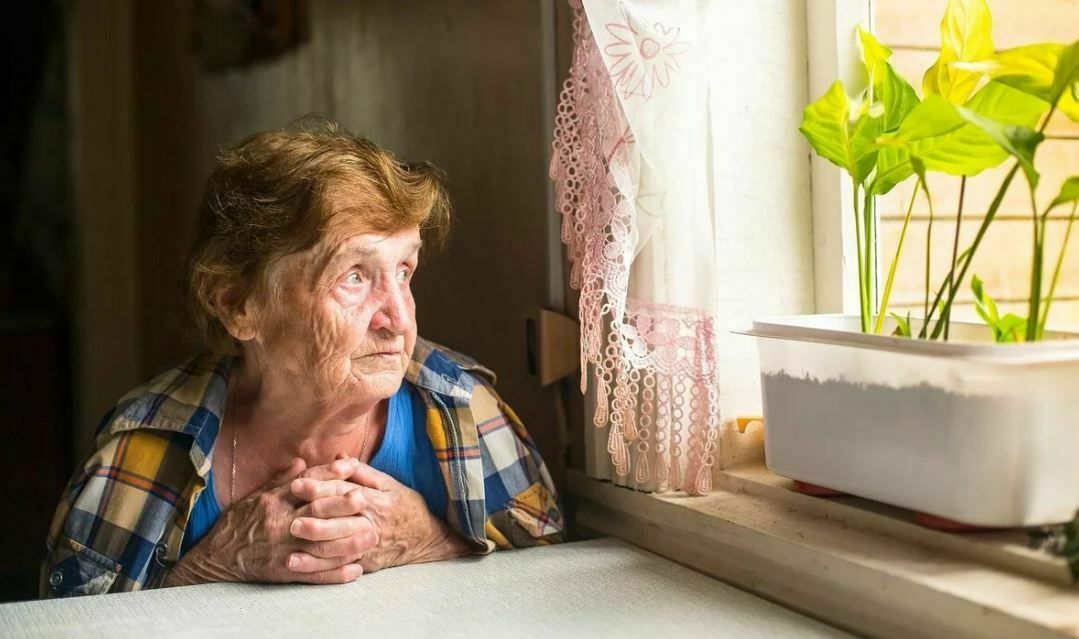 Как пенсионеры выполняют указ мэра Собянина сидеть дома: день первый