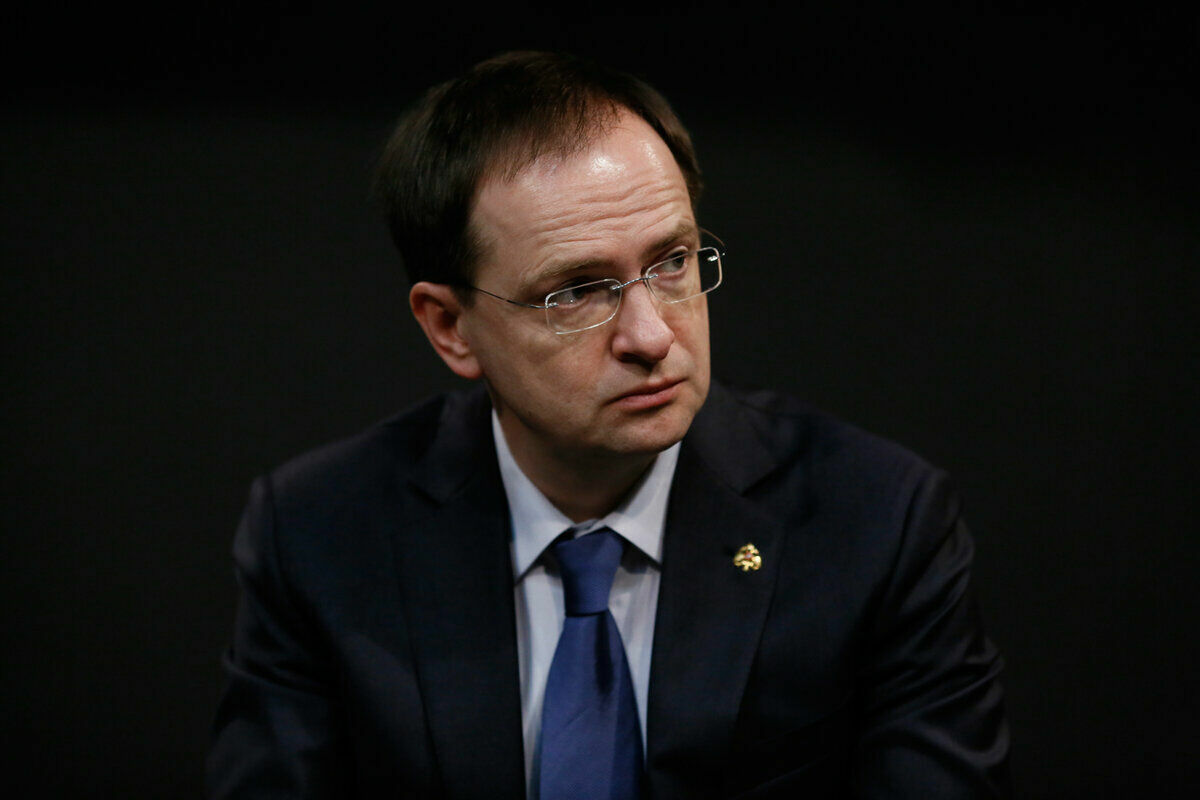 Мединский: РФ гарантировала украинской делегации безопасность на переговорах в Гомеле