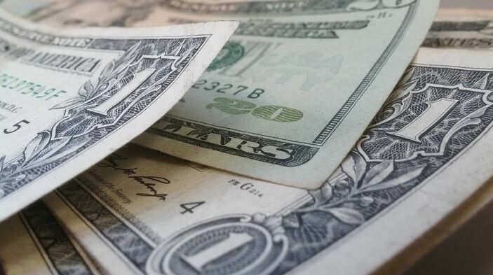 Отказ странами ШОС от доллара возможен при двух условиях