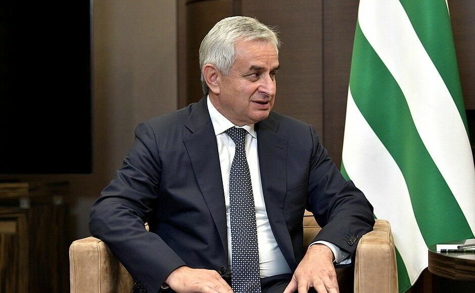 Ушедший в отставку президент Абхазии больше избираться не будет