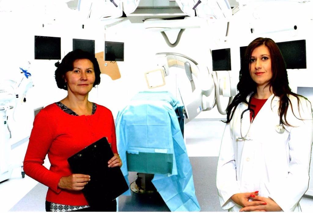 Елена Федорова (слева) и Алла Бегельман организуют лечение граждан из стран СНГ в Германии