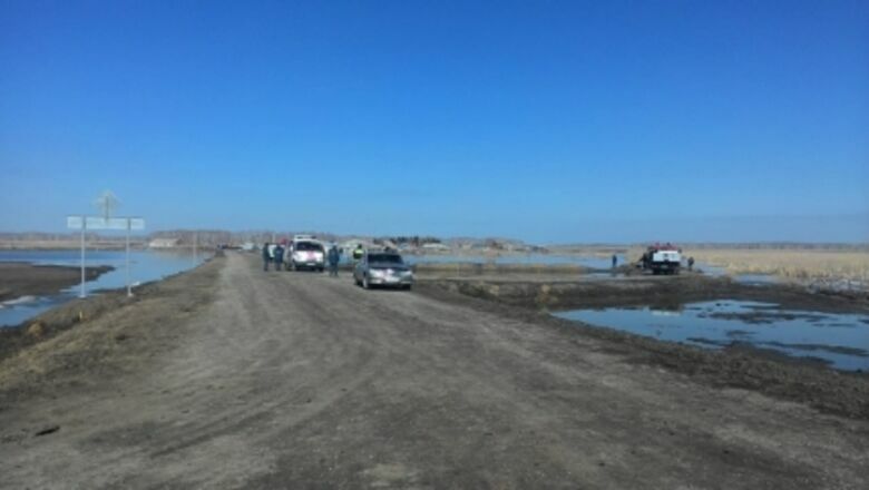 Паводок в Омской области отрезал от мира несколько деревень