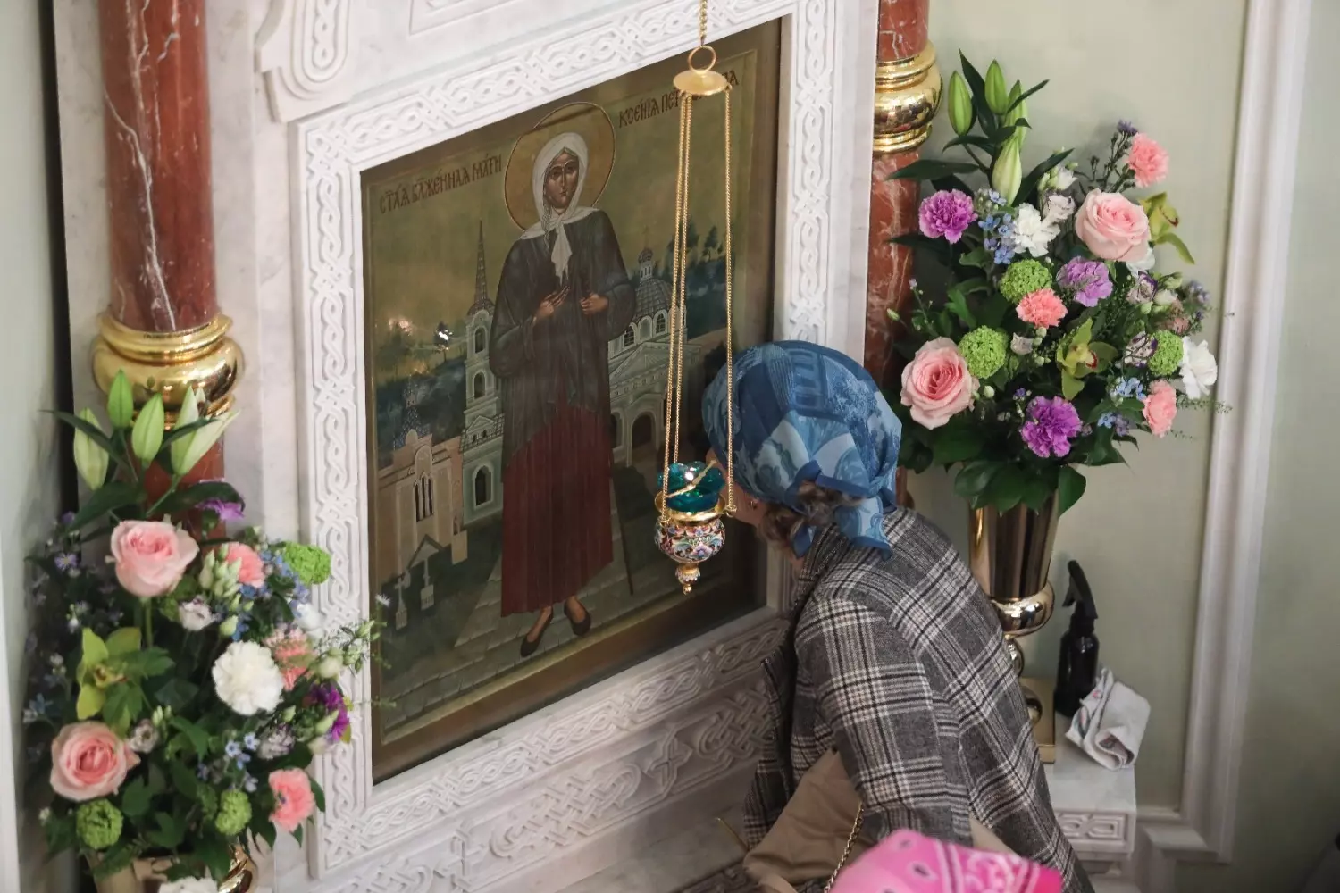 Почитание святой Ксении Петербургской началось еще при ее земной жизни, а после ее смерти — усилилось