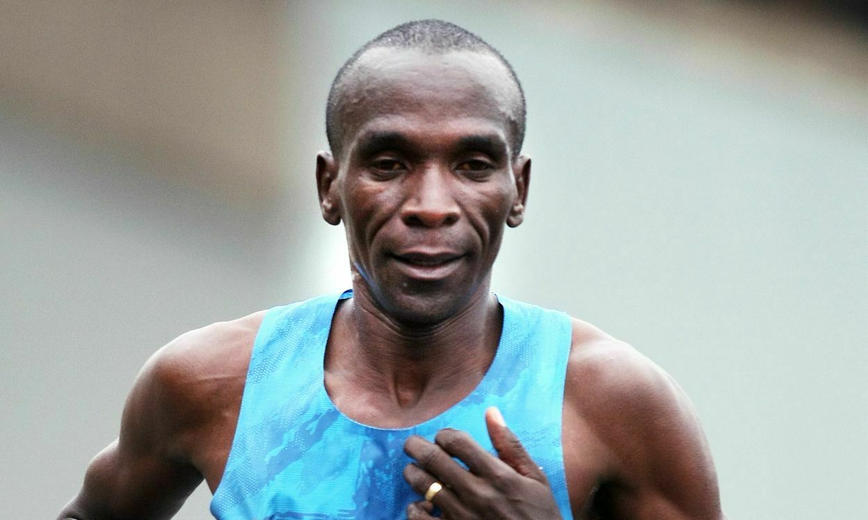Кенийский марафонец поставил мировой рекорд, но его не засчитали