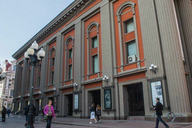 Цены на спектакли в театре имени Вахтангова снизились на 35% из-за пандемии