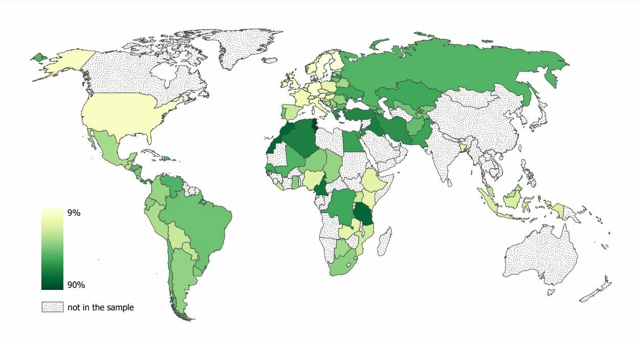 Чем в более насыщенный зеленый цвет окрашана карта страны, тем сильнее там вера в колдовство