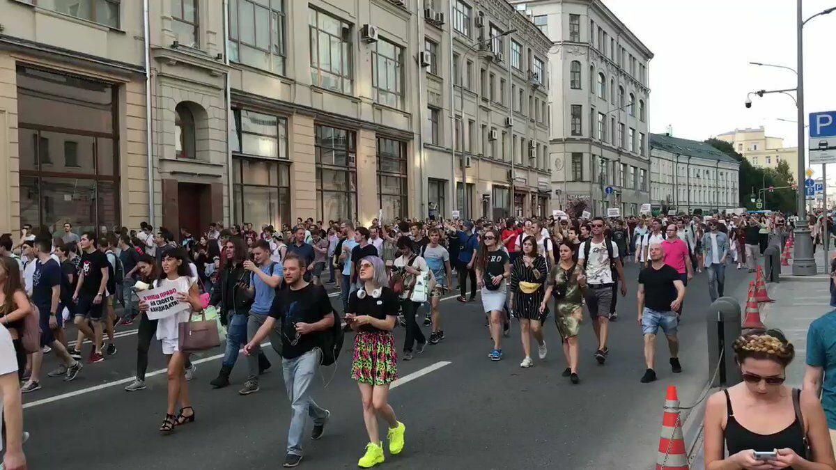 Денис Драгунский: «Какая революция, вы о чем?!»