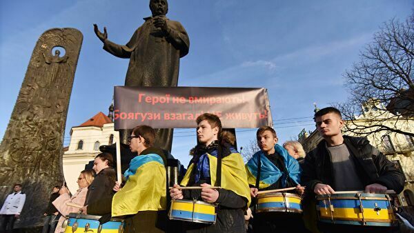 В Киеве прошла акция оппозиции накануне "нормандского" саммита
