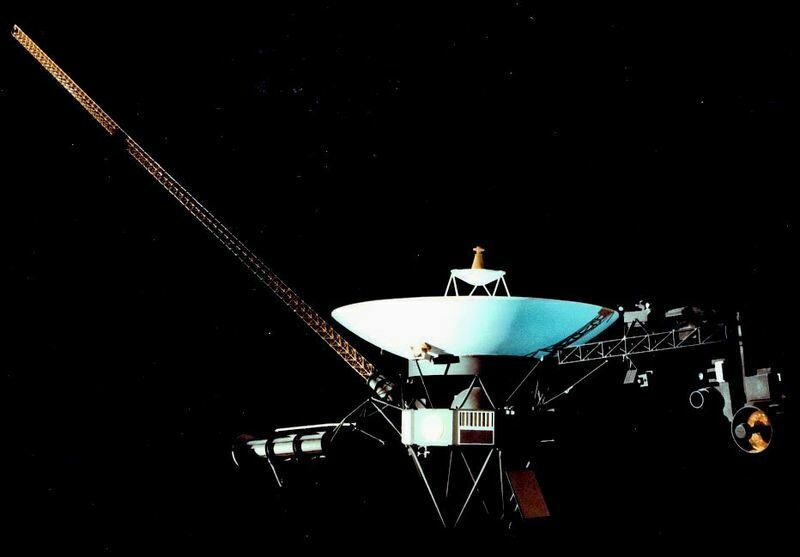 Voyager 2 прислал на Землю сигналы из межзвездного пространства