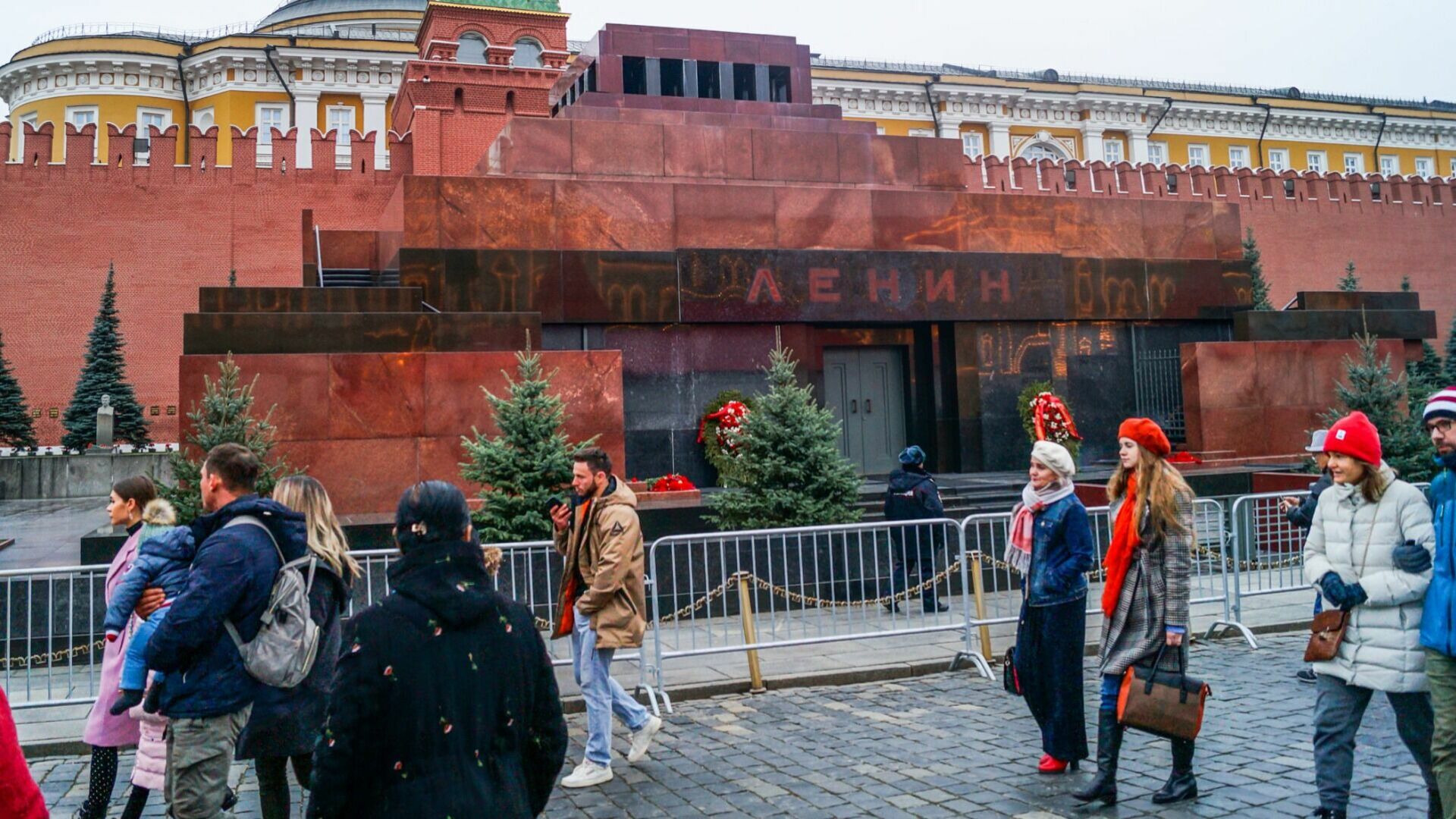 Житель Москвы хотел проникнуть в Мавзолей, чтобы попросить отпущение грехов у Ленина