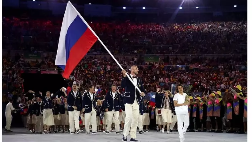 Российские спортсмены последний раз шли под своим флагом на ОИ в 2016 году в Рио-де-Жанейро