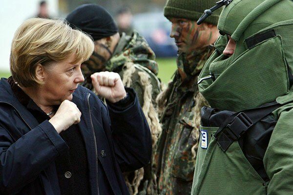Ангела Меркель поддержала идею создания единой европейской армии