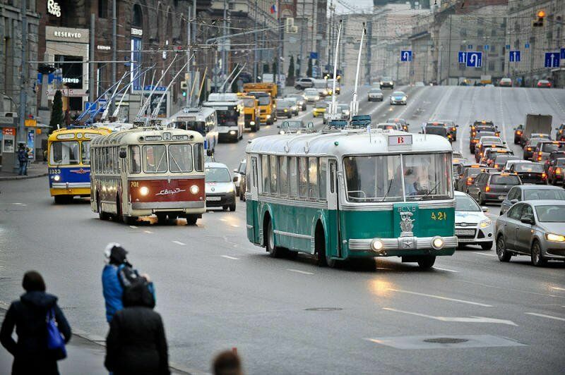 Неудобная годовщина. В Москве не отметили 85-летие троллейбуса