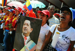 Венесуэла прощается с Уго Чавесом - команданте сгубил сердечный приступ