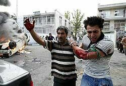 Иранская полиция расстреляла демонстрантов: есть жертвы