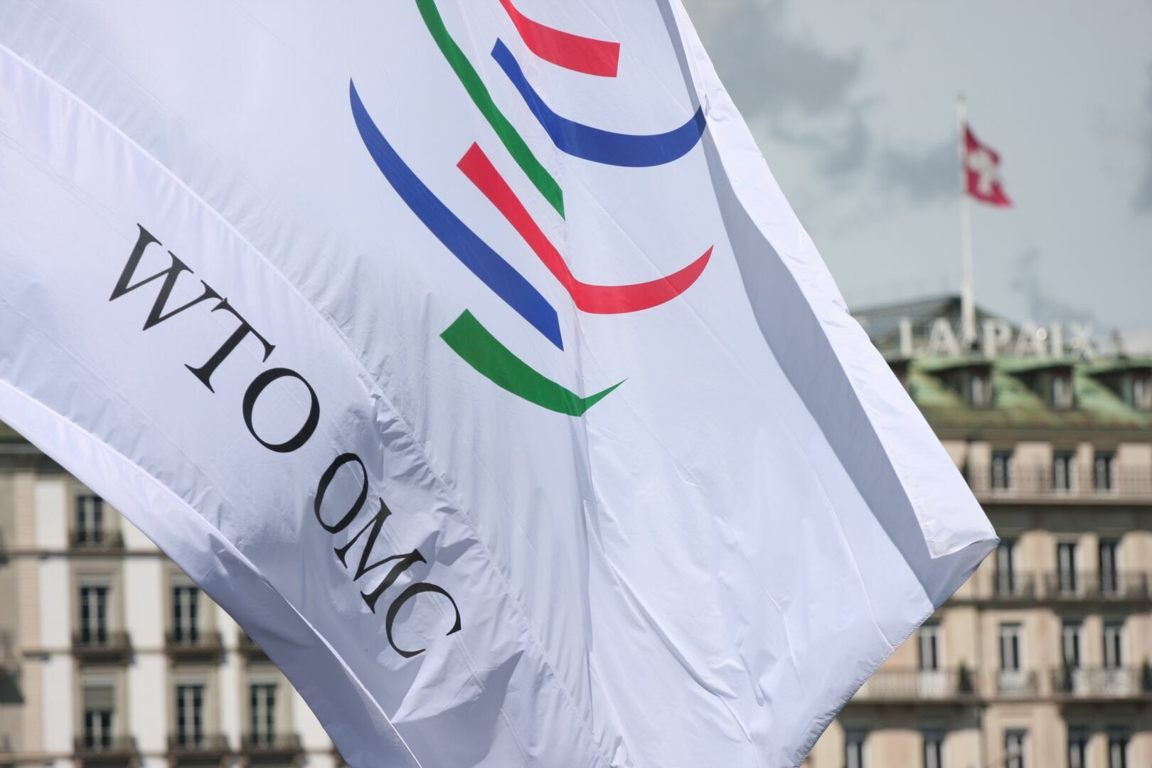 В ВТО спрогнозировали снижение вдвое темпов роста торговли
