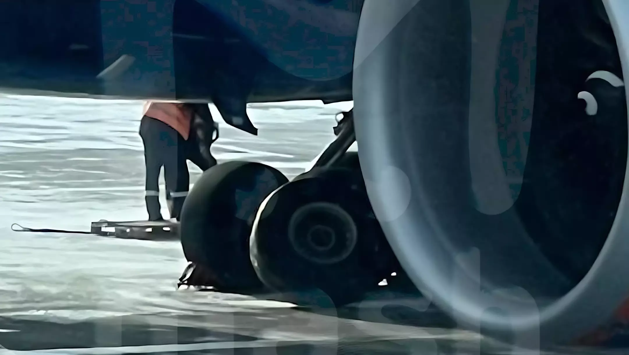 Самолет «Аэрофлота» экстренно сел в Южно-Сахалинске из-за проблем с шасси