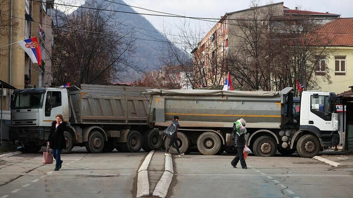 В Косово разберут баррикады 29 декабря