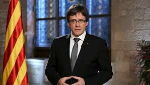 Суд запретил Пучдемону руководить Каталонией по скайпу
