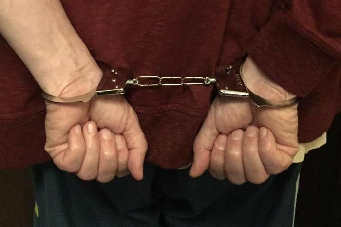 Сотрудник УФСКН осужден на 11 лет за торговлю наркотиками