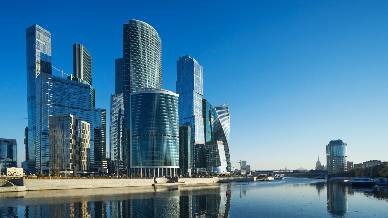 Минэкономики не отпускает сотрудников в «Москва-Сити», ранее атакованном дронами