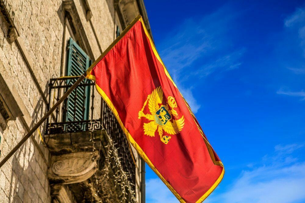 Россия закрыла консульский отдел посольства в Черногории